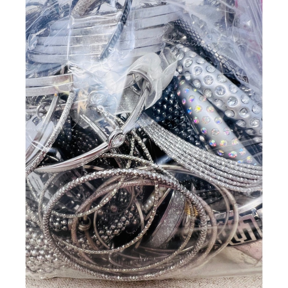 Vintage & Modern Silver Tone Mixed Metal Wearable Bracelet Jewelry Lot 3lbs - Picture 10 of 16